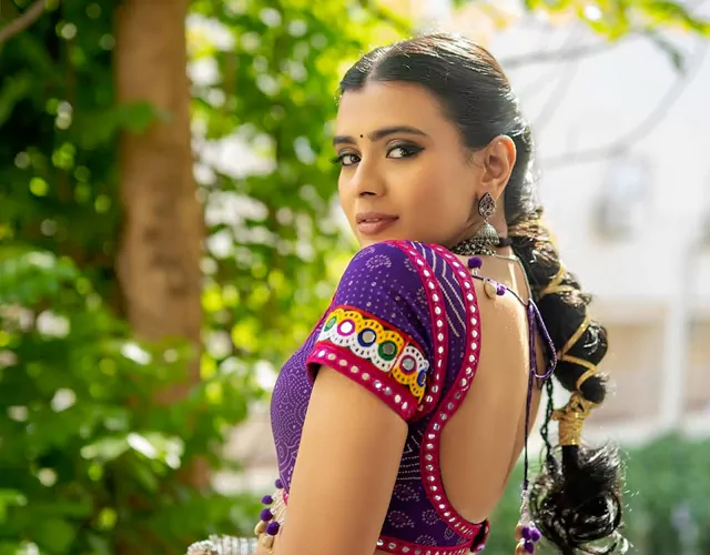 Hebah Patel New Glam Stills